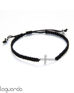 Macrame bracelet with cross of white gold and natural diamonds
